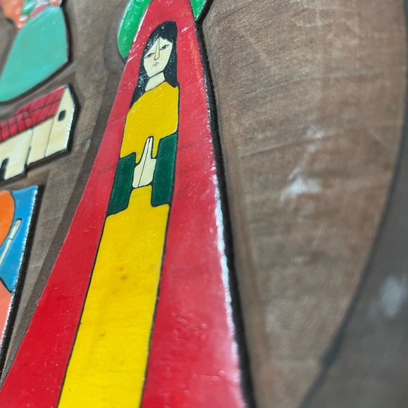 Hand Painted Jesus Nativity Wall Hanging Wood Plaque made in El Salvador - Picture 8 of 12